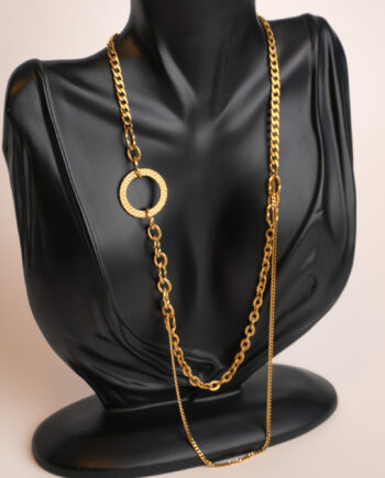 Hálsmen þrjár fígaró keðjur með hömruðum hring